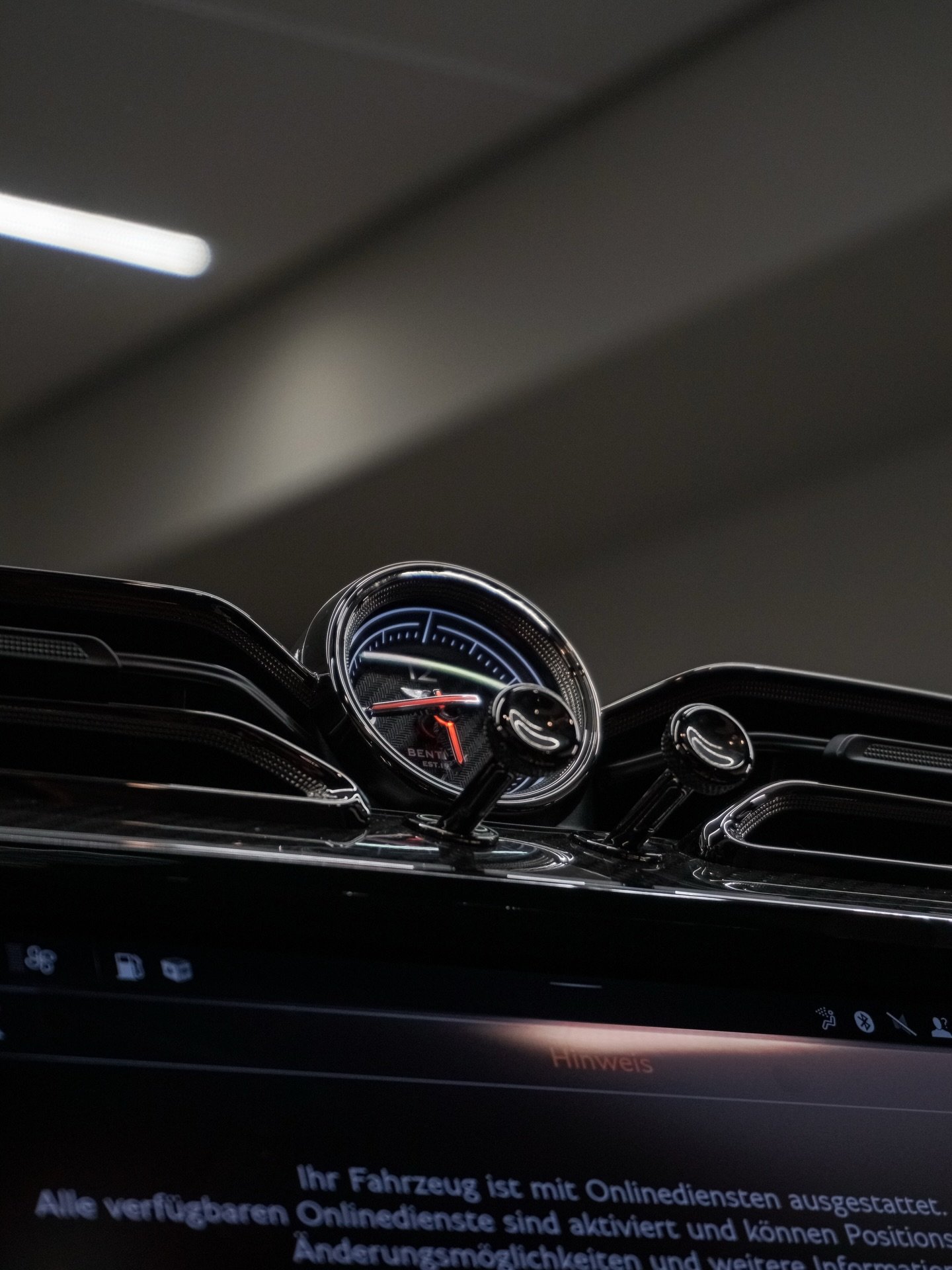 Bentley Bentayga Black Edition